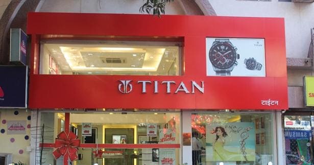 Titan CFO Subramaniam說，更高的黃金價格打珠寶業務