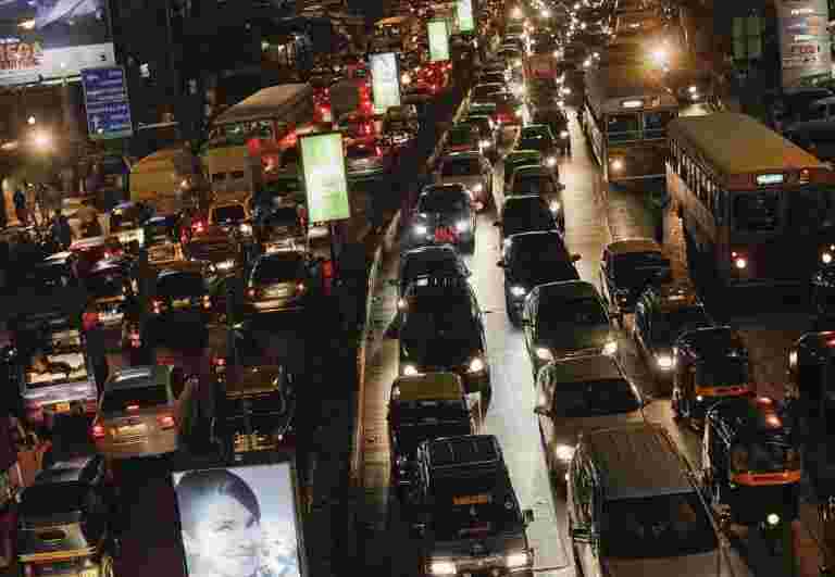 暹羅表示，乘用車銷售率跌幅近18％