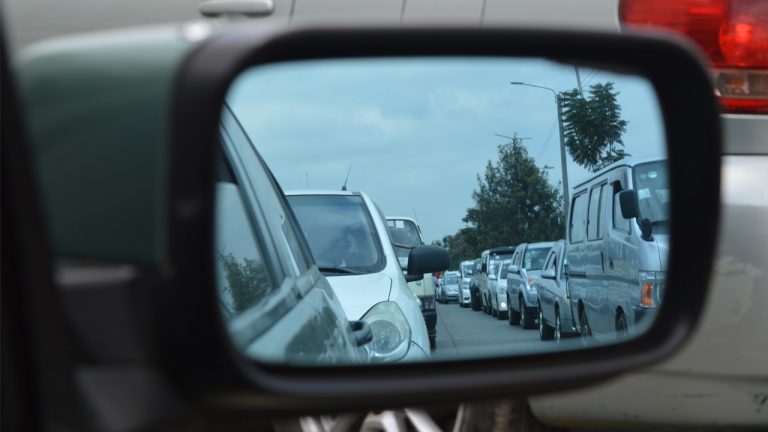 Motown流動性藍調：汽車部門已經陷入衰減，汽車行業也在爭奪IL＆FS危機的多米諾骨牌效應