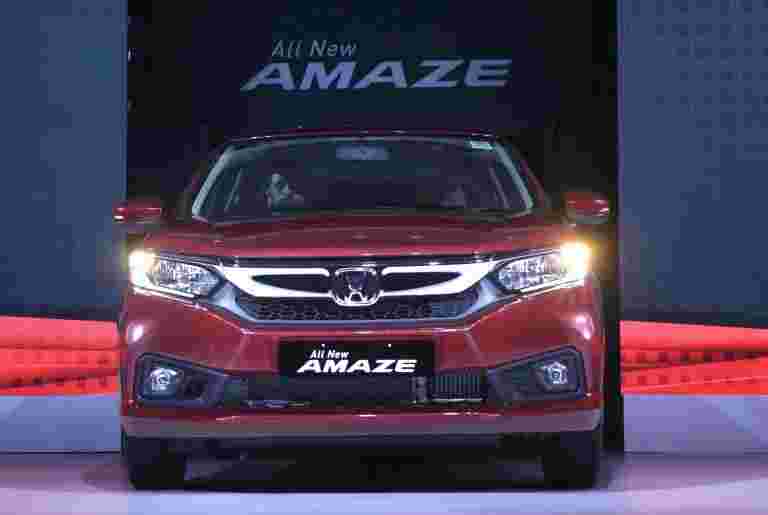 本田驚人的十字架累計銷售里程碑