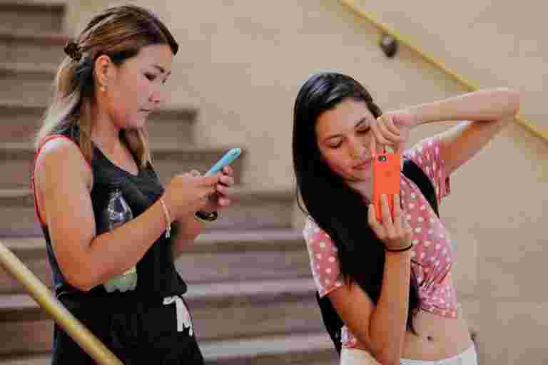 IDC表示，印度智能手機市場在2018年擴大了14.5％