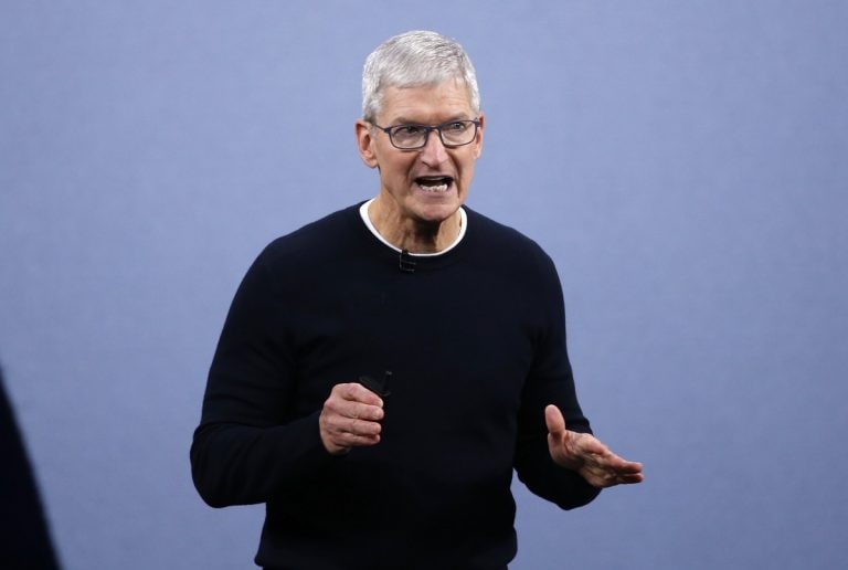 Apple Ceo Ceo Cook的旋風之旅亞洲仍在繼續，訪問泰國
