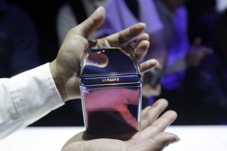 三星Galaxy Z翻轉在印度售罄，在首次出售
