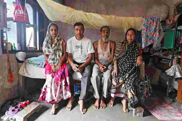 在印度的公民身份測試中，拼寫錯誤可能會破壞一個家庭