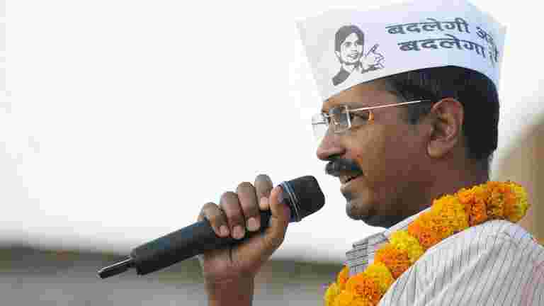 Arvind Kejriwal推出了40家政府服務的門徒送