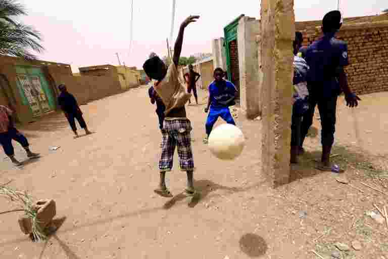 蘇丹打印100磅鈔票以緩解流動性緊縮