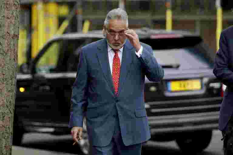 建議SBI在離開國家/地區：報告之前，建議搬法法院停止Mallya