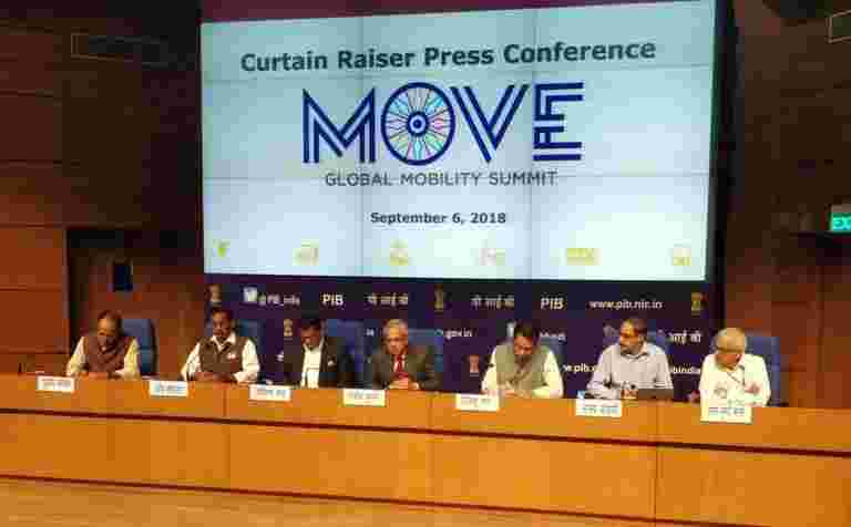 Amitabh Kant說，3-4個月的一張一張一張卡的最終試驗