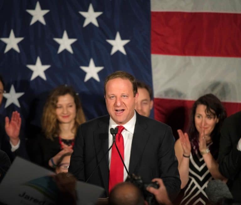 女性打破了國會的許多障礙，美國選舉