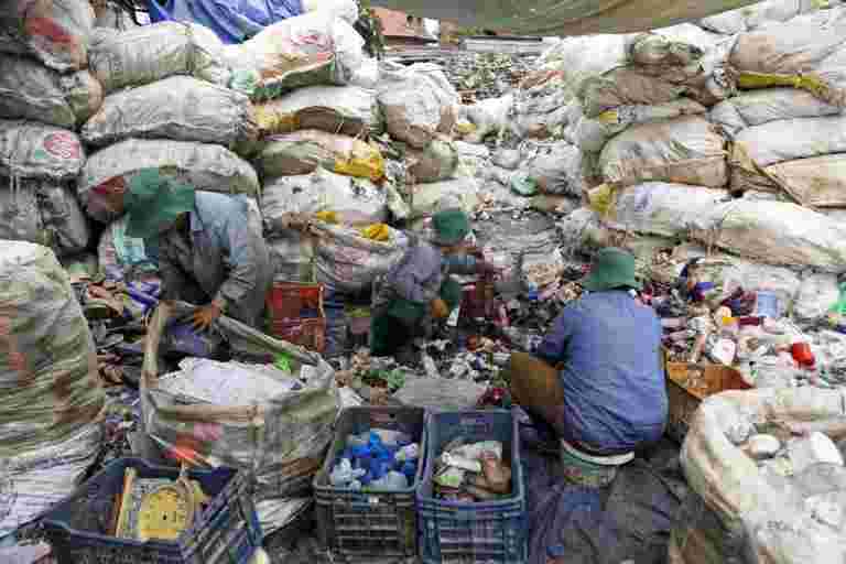 工廠將電子廢物轉換為生物燃料很快運作