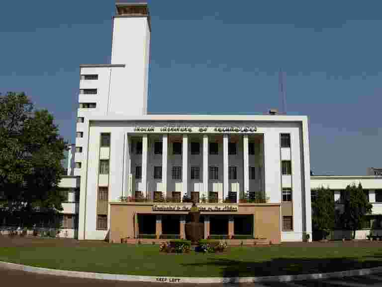 報告稱，IIT Kharagpur在紀錄時參加了1000個工作時間