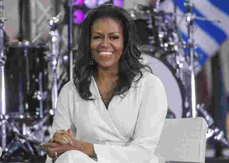 Michelle Obama的書在一周內銷售了140萬份副本