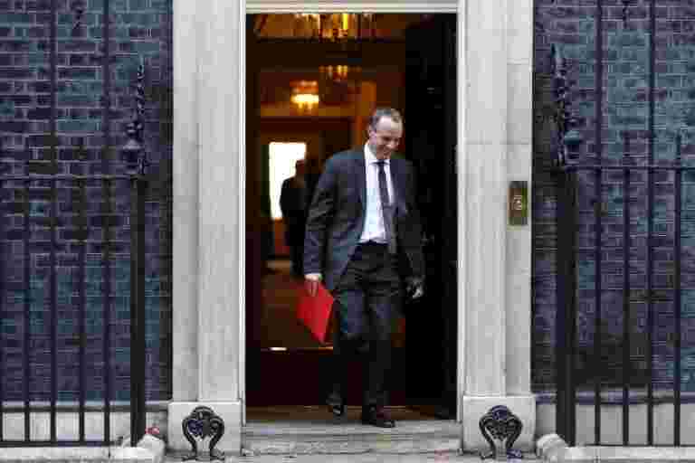 英國部長辭乎Brexit交易草案