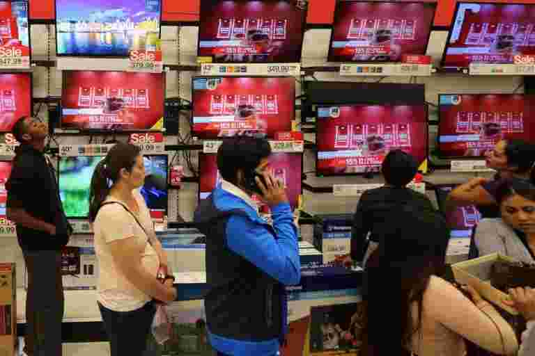 在線浪涌，長線標記開始感恩節銷售