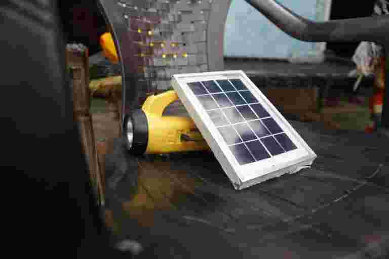 2018年回顧：經過四年的陽光明媚的前景，太陽能部門努力保持增長完整