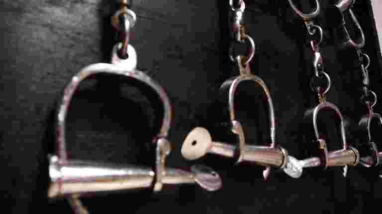 在馬哈拉施特拉舉行的九個與isis的聯系