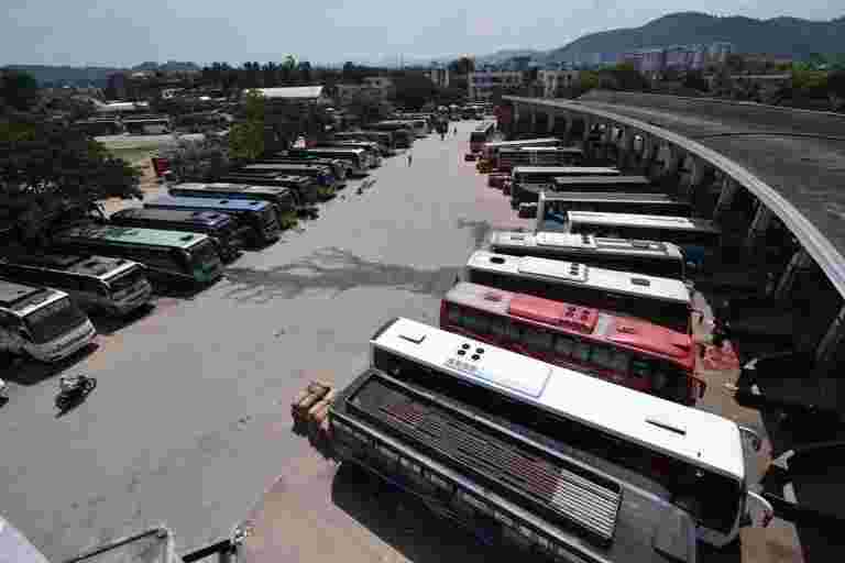 現在，在手機中攜帶車輛文件