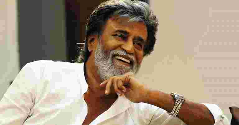 第一天，第一個展示Rajinikanth Starrer Petta與集合風扇底座