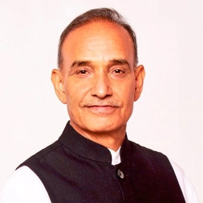 HRD部長表示，從UGC批準的列表中刪除了4,305個期刊