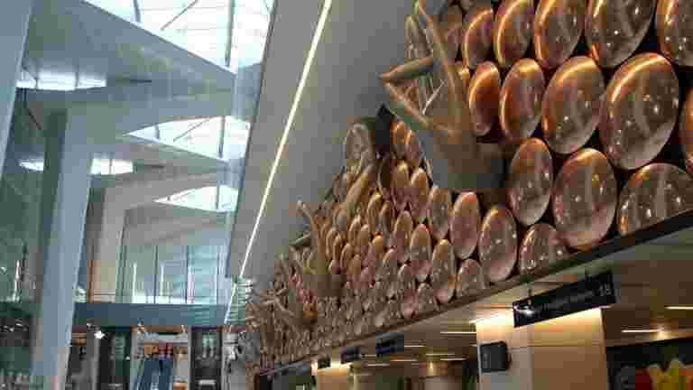 低知識擾亂了德里機場運營;超過80航班延誤