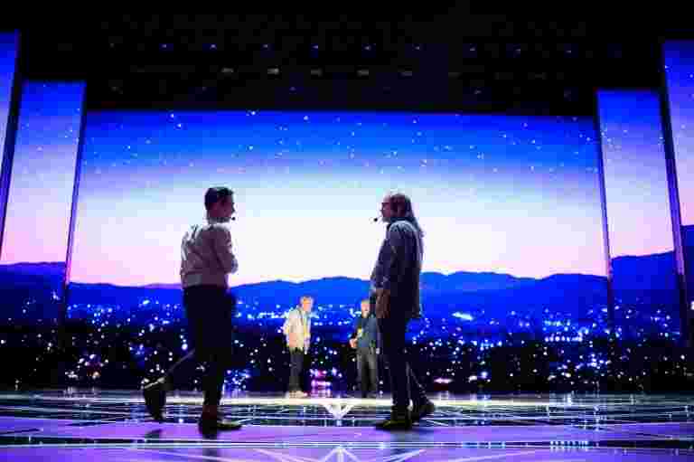 raj kapoor：奧斯卡魔術背后的展示員，格萊美和埃蒙斯