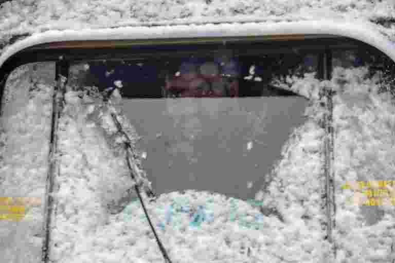 IAF安排來自Jammu＆Kashmir的配音，為Gate Asvirants和Stranded Locks