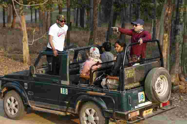 擺脫毆打路徑：千禧一代人如何為印度的經驗旅行繁榮發動