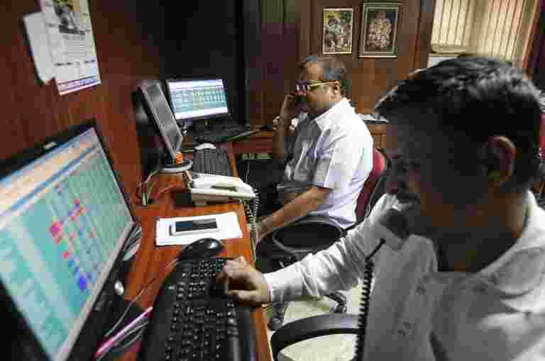 漂亮可以在中期觸及13,600;馬拉松潮流賽Atul Suri說，投資者需要加入集會