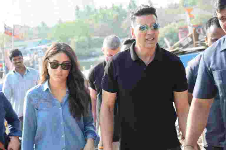 Akshay Kumar在Forbes World的薪酬名人名單中的特征;泰勒斯威夫特占領了頂部