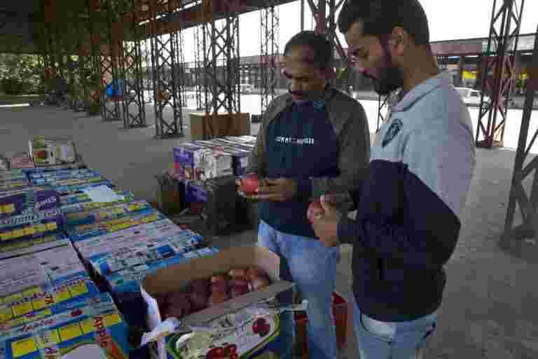 第370條：蘋果經濟最近的克什米爾傷員