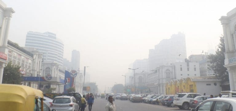 由于風，污染水平略微下降，但空氣質量仍處于&ldquo;嚴重質量&rdquo;中