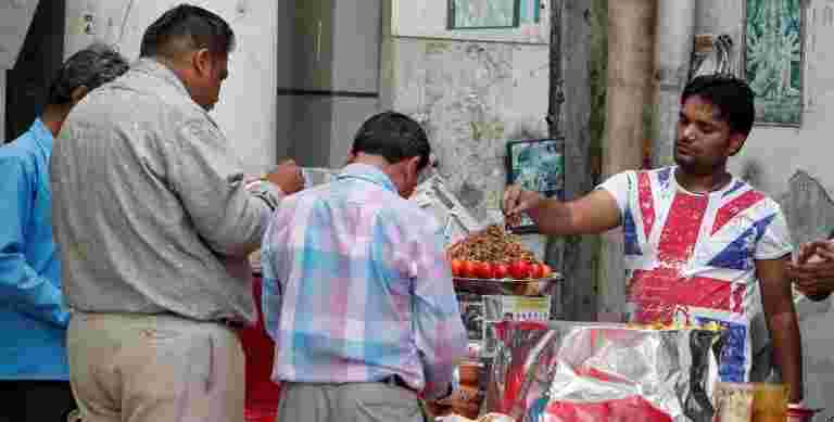 德里·霍克斯在五年延遲后擺脫驅逐威脅