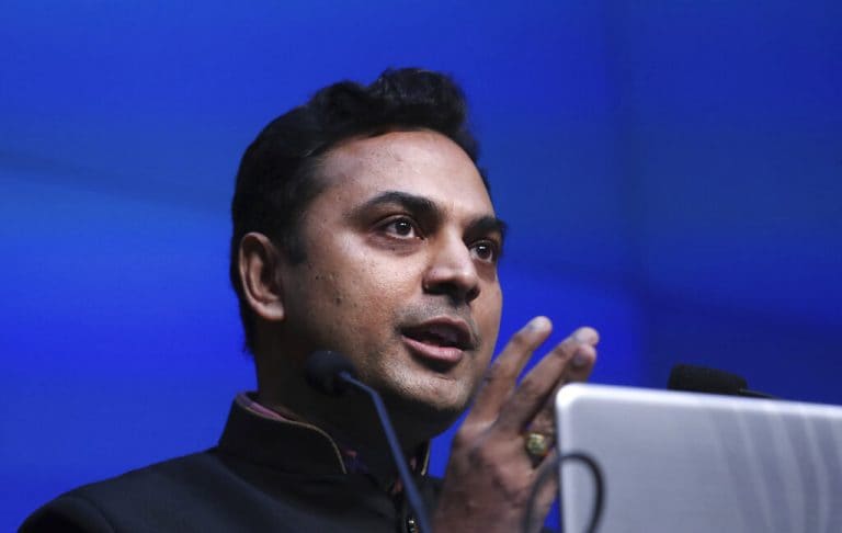 CEA Subramanian說，CEA Subramanian說，在投資的公司稅率下??削減