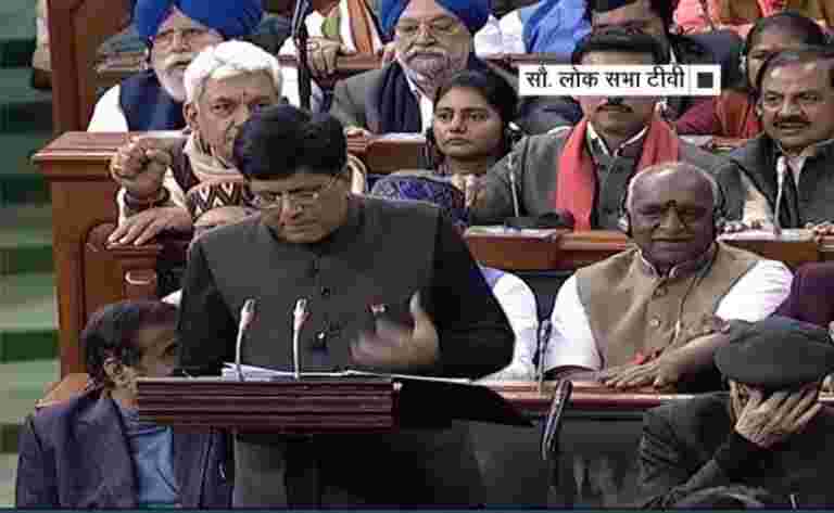 2018  -  19年的印度進入印度的總額總額增加：Piyush Goyal to Lok Sabha
