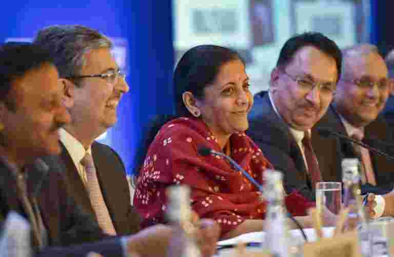 FM持有直接稅收解決方案的行業會議