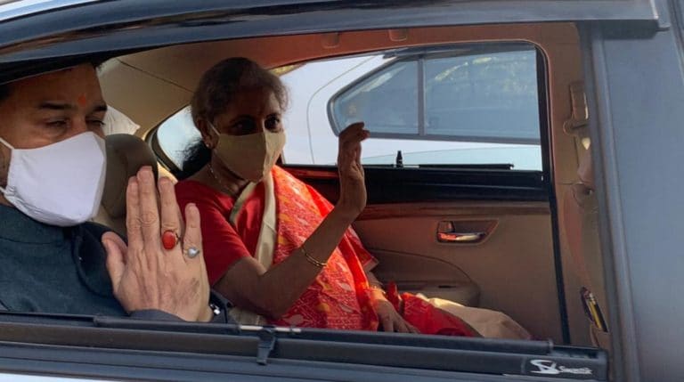 AAA為預算：一個粗體，一個透明度和克制的一個