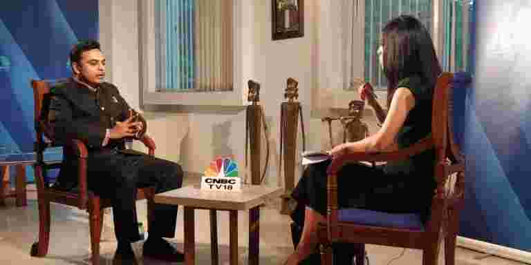 CEA Krishnamurthy Subramanian表示，在沒有私人投資的情況下，印度不能在2024年之前獲得5萬億美元的經濟