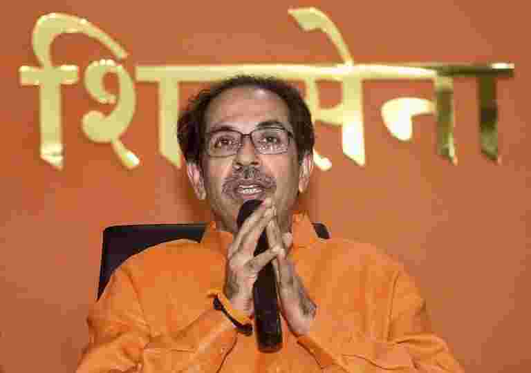 在反對裁定國家之后，馬哈拉施特拉呼吁立即支付GST會費