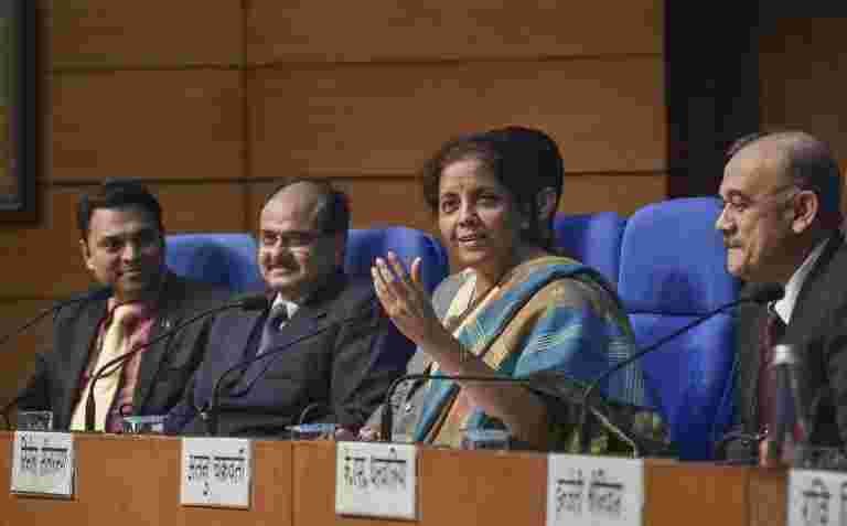 公司事務部2019年審查：簡便進入商業，破產解決方案的步驟